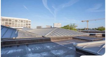 5 Signs That Tell You Your Commercial Roof Is in Trouble